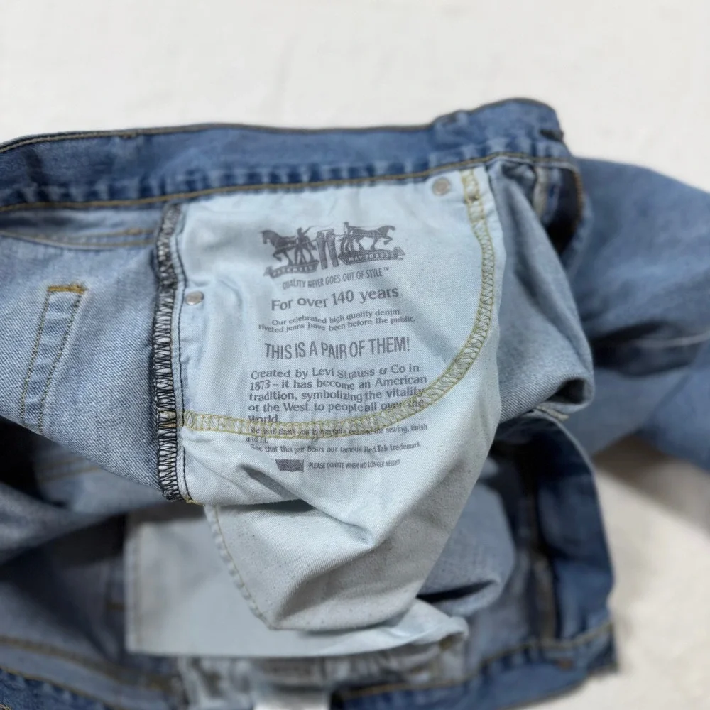 Levis 505 Regular Fit‎ Jeans Mens 38x32 Blue Good Medium Wash Straight Leg Denim
